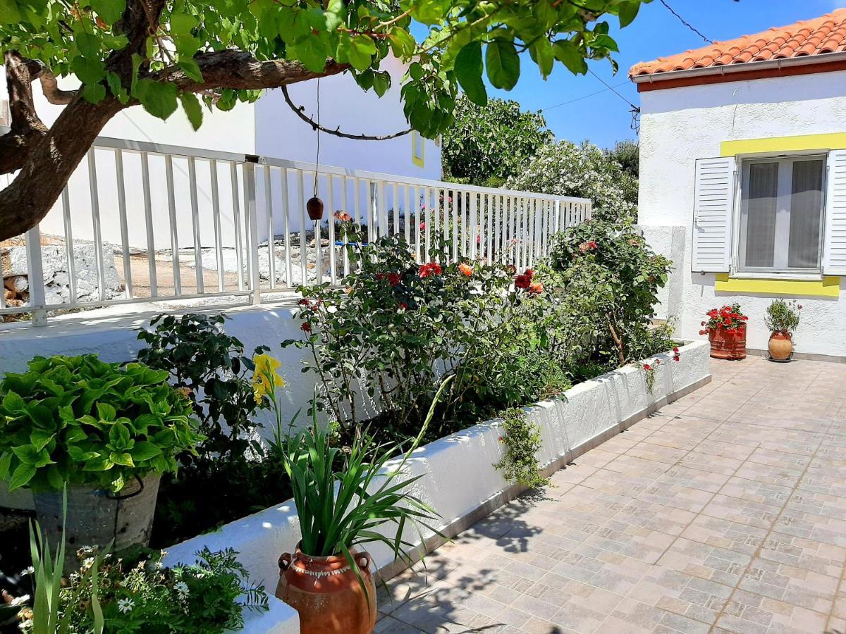 Lemon Garden 2 Lägenhet Karidi Exteriör bild
